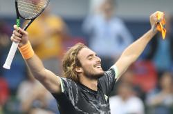 开云平台-关于欧洲网球队绝杀澳大利亚网球队，西西帕斯统治全场的信息