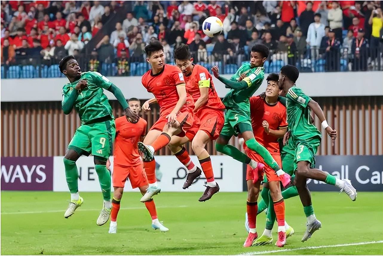 亚洲地区足球赛事中的最新揭秘 亚洲地区足球赛事中的最新揭秘